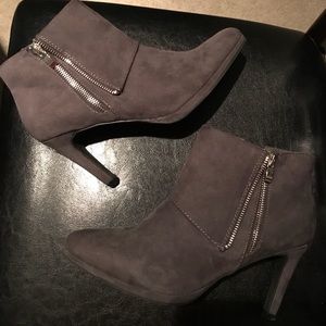 Grey heel ankle boots w/ side zippers